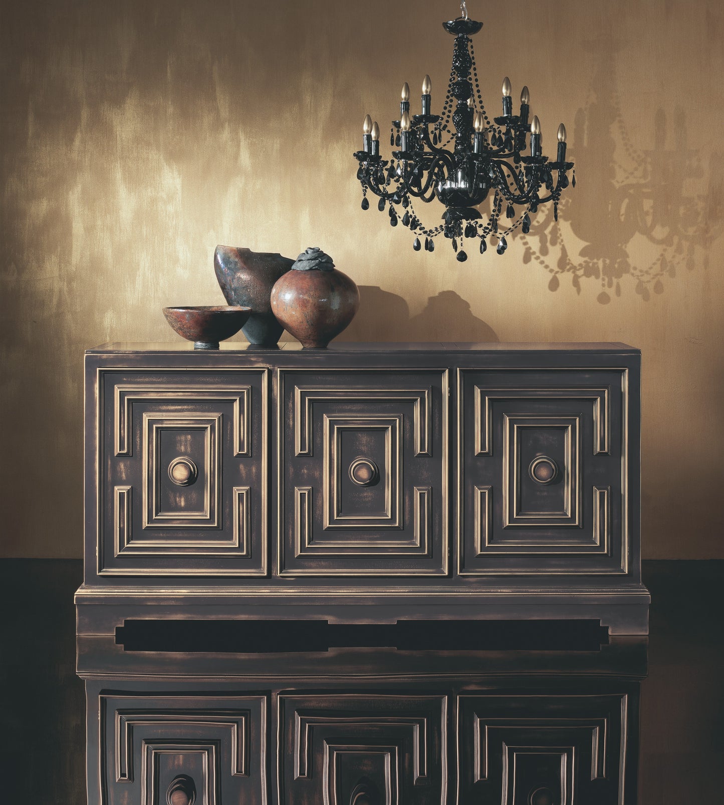 Aeris 3-door sideboard