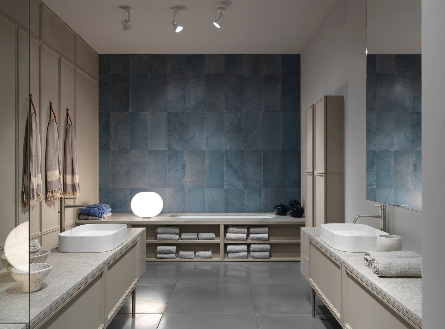 Aeterna Bathroom Cabinet Container